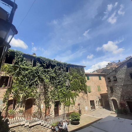 La Piazzetta Toscana B&B Campiglia Marittima Exterior photo